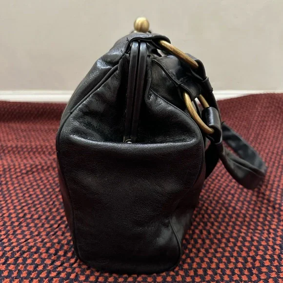 Hobo International Leather Shoulder Bag - Picture 3 of 9